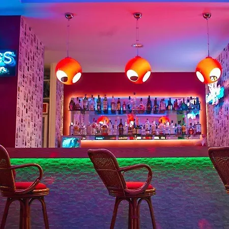 汽车旅馆 Senaydin