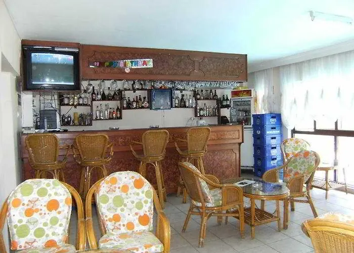 Senaydin מוטל מרמריס