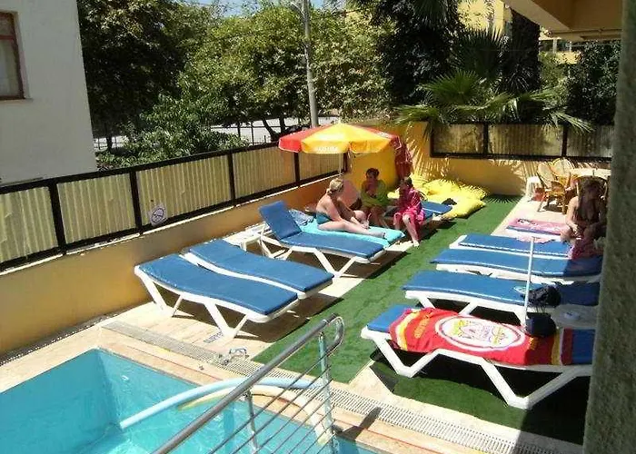 מוטל Senaydin 3*